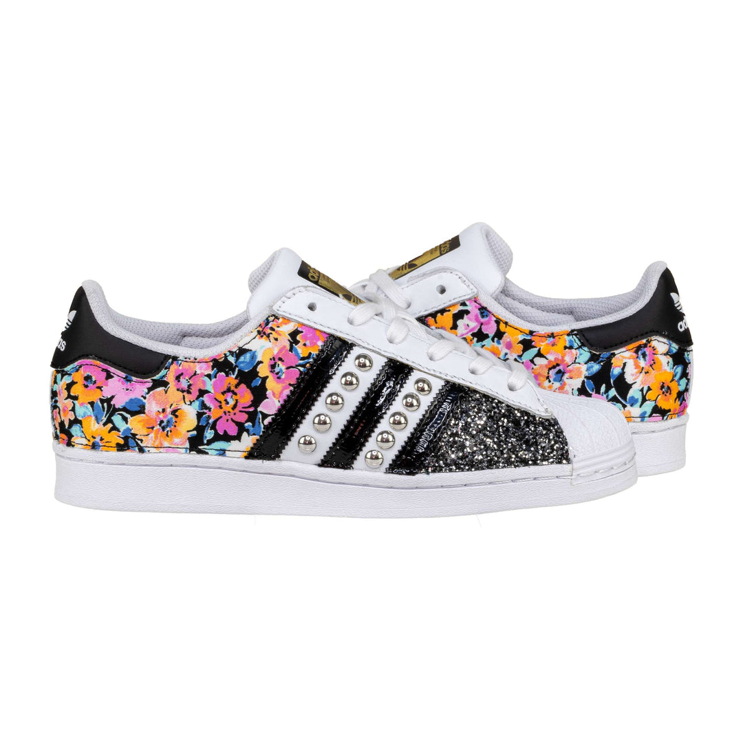 Adidas superstar vernice prezzo online